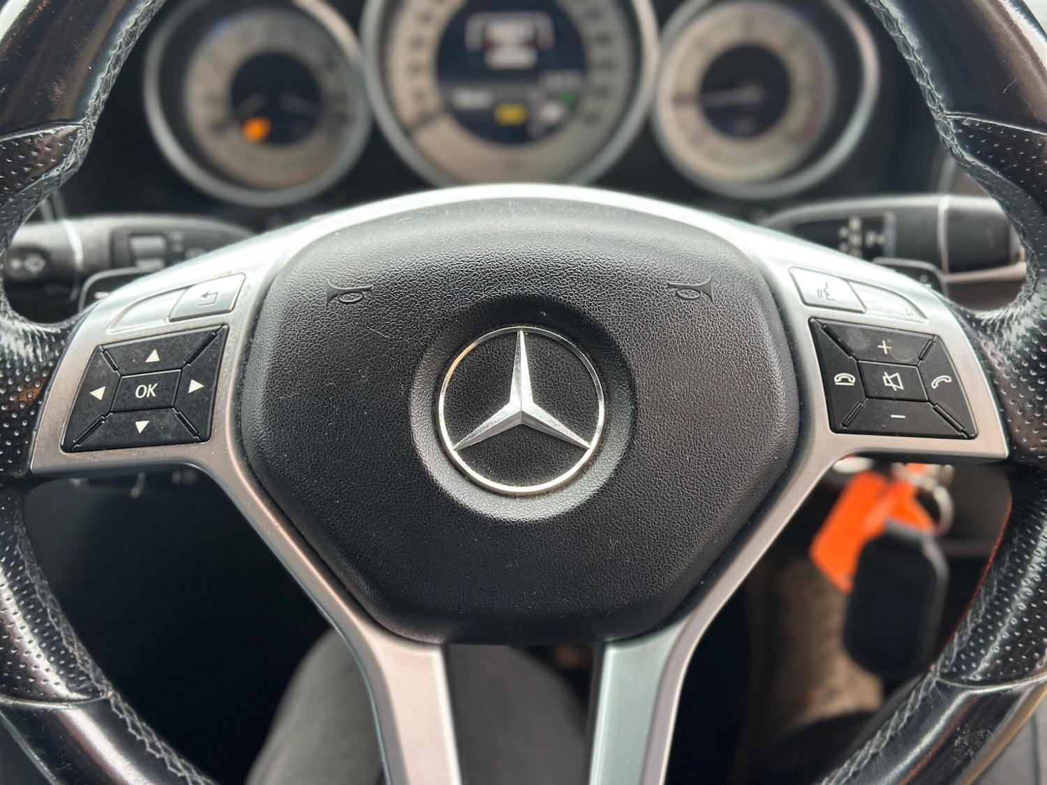 Used Mercedes-Benz E Class for sale - 77808781: Photo 15