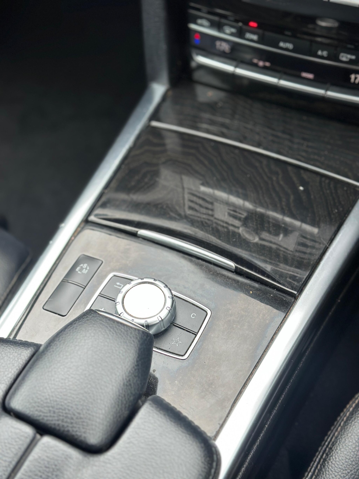 Used Mercedes-Benz E Class for sale - 77808781: Photo 27