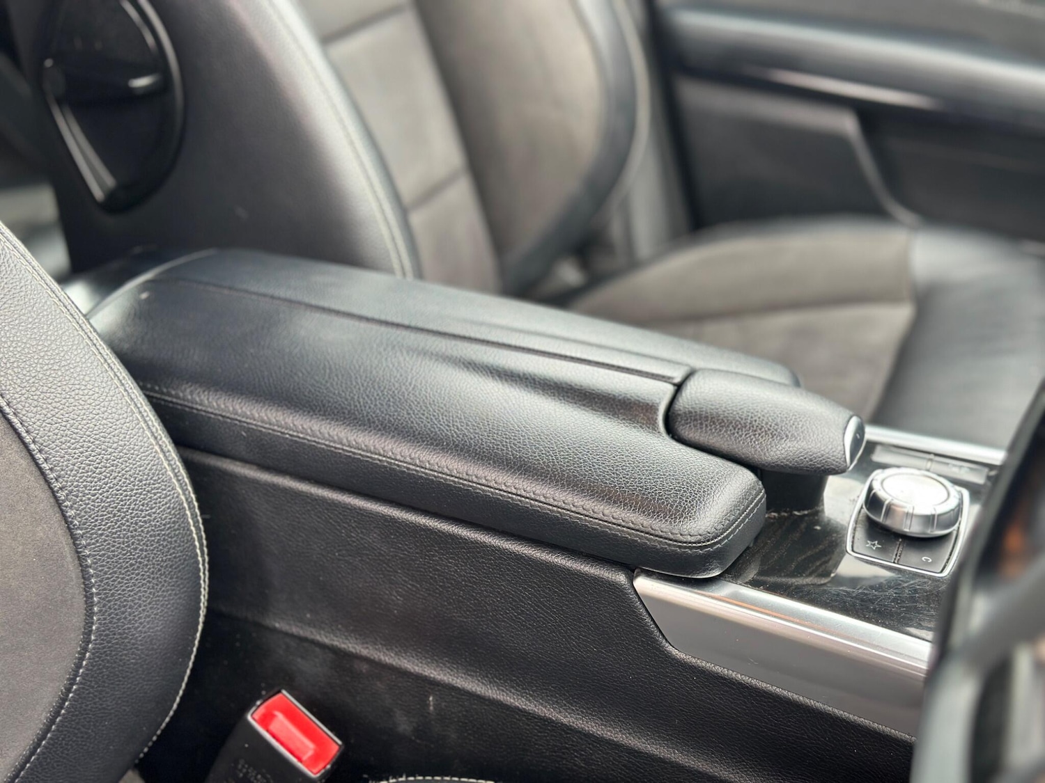 Used Mercedes-Benz E Class for sale - 77808781: Photo 29