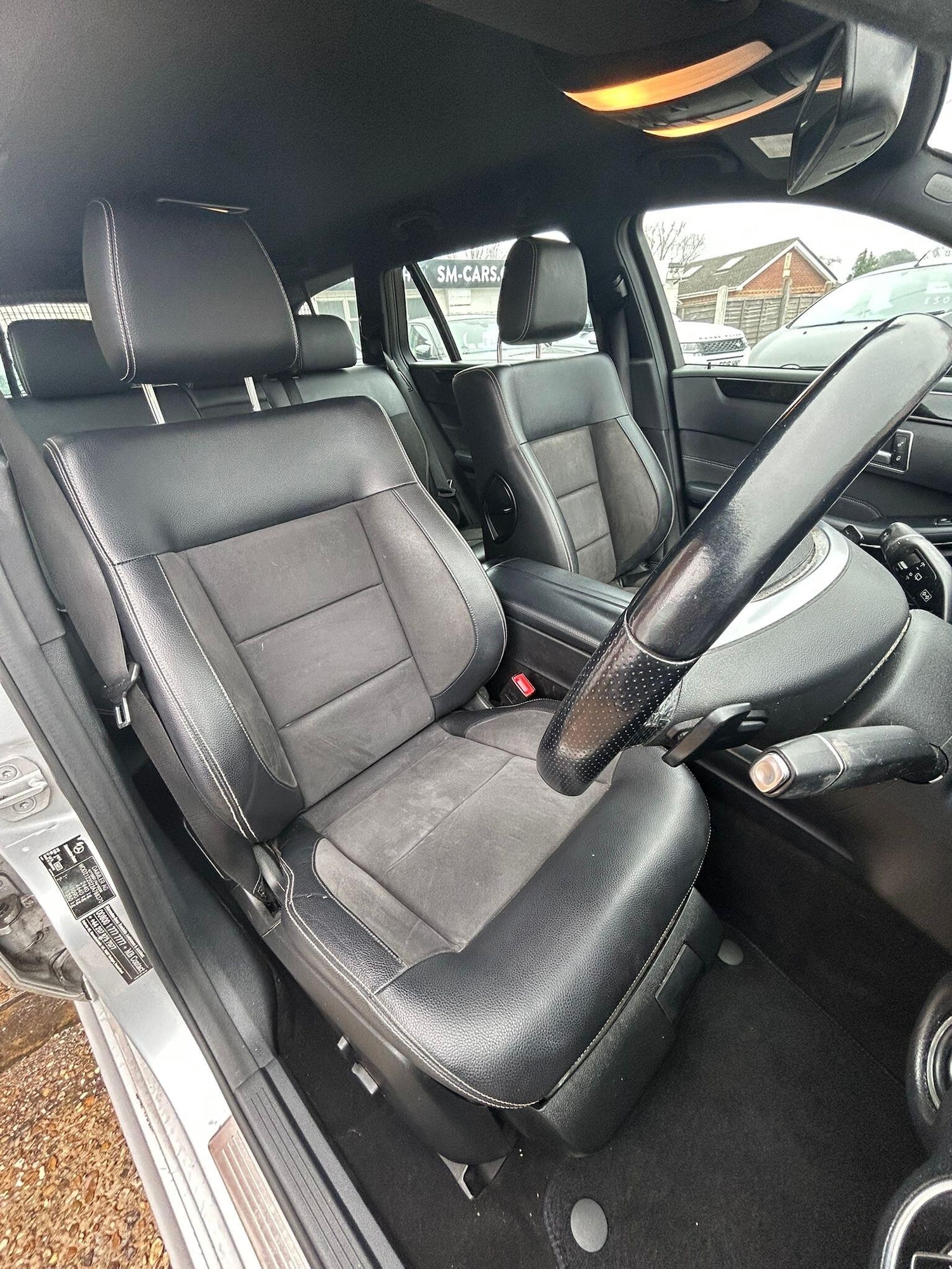 Used Mercedes-Benz E Class for sale - 77808781: Photo 30