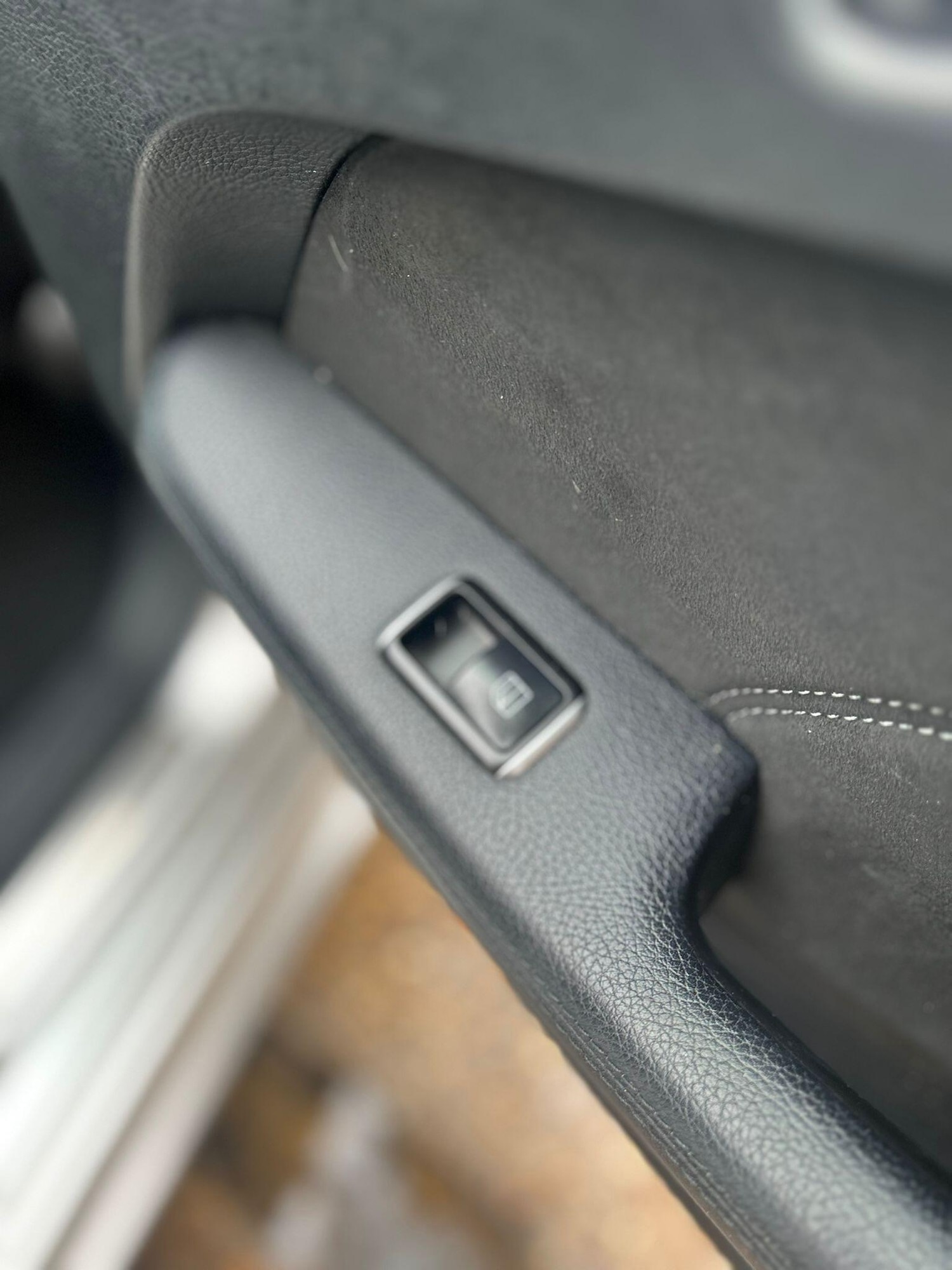 Used Mercedes-Benz E Class for sale - 77808781: Photo 37