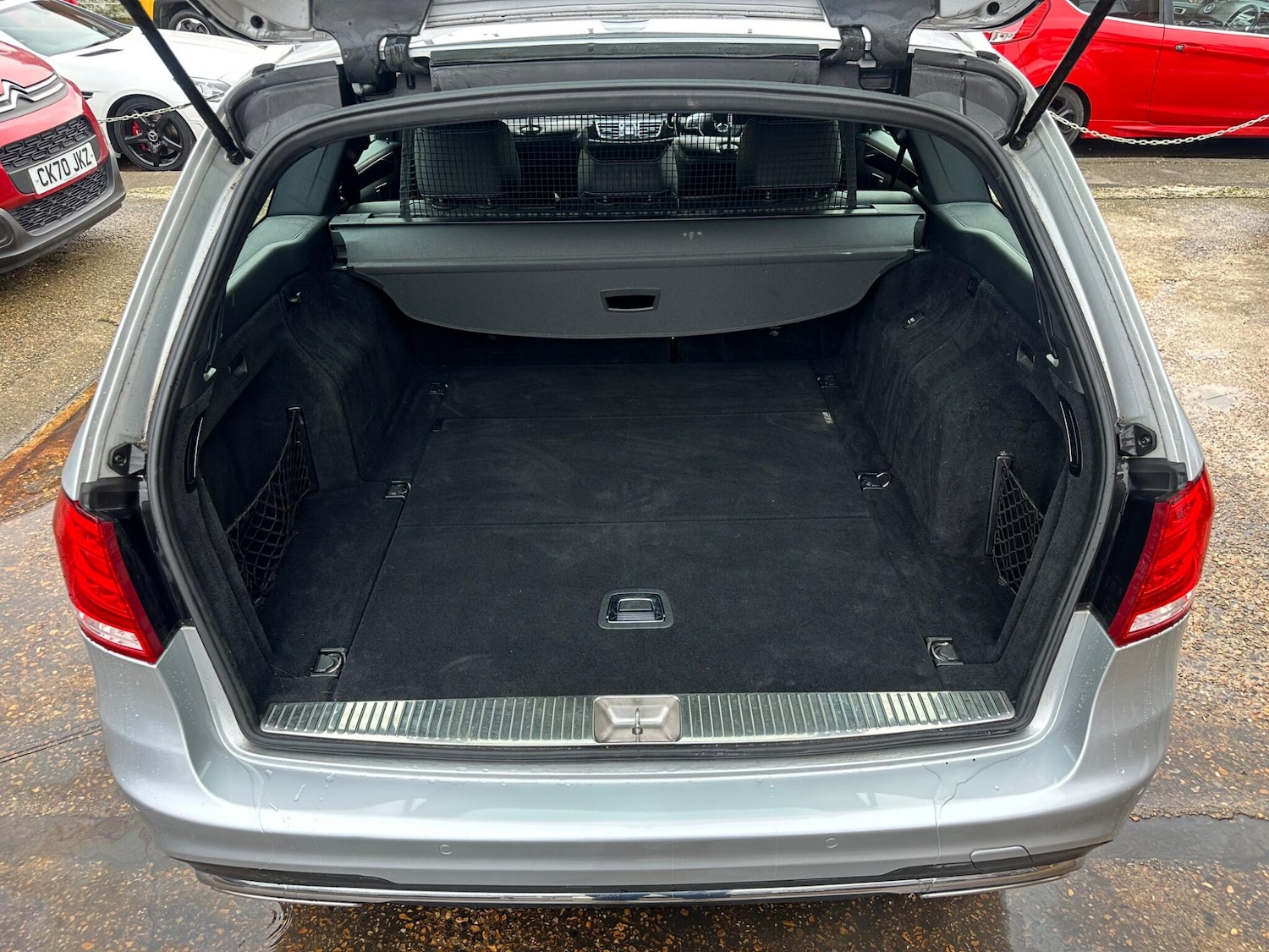 Used Mercedes-Benz E Class for sale - 77808781: Photo 9