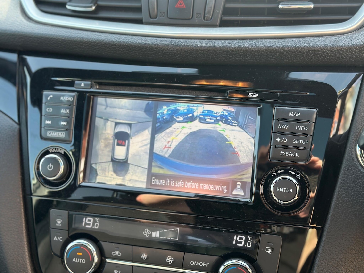 Used Nissan Qashqai for sale - 77670505: Photo 15