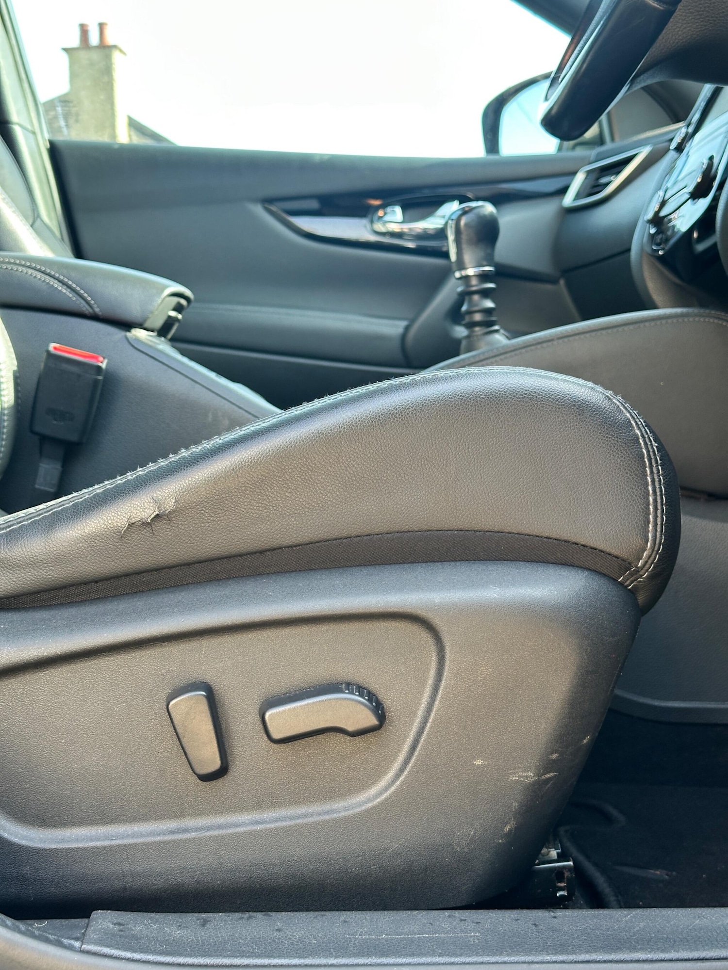 Used Nissan Qashqai for sale - 77670505: Photo 22