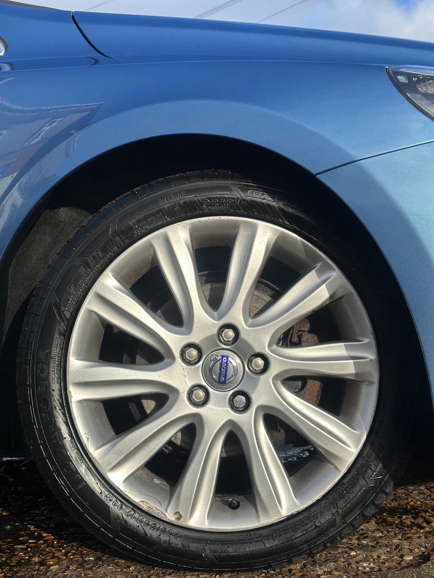 Used Volvo V40 2014 for sale - 77130590: Photo 4