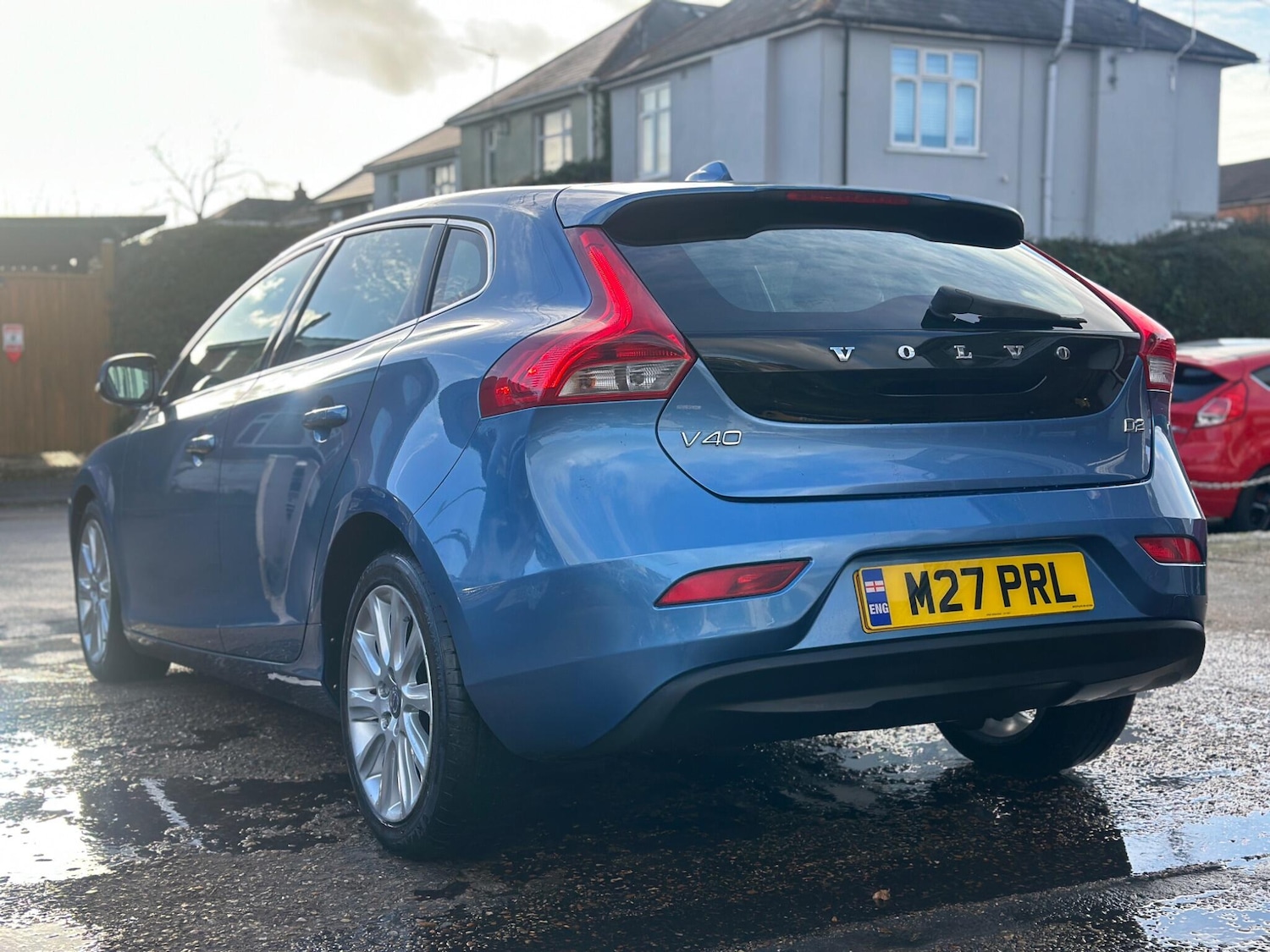 Used Volvo V40 2014 for sale - 77130590: Photo 9