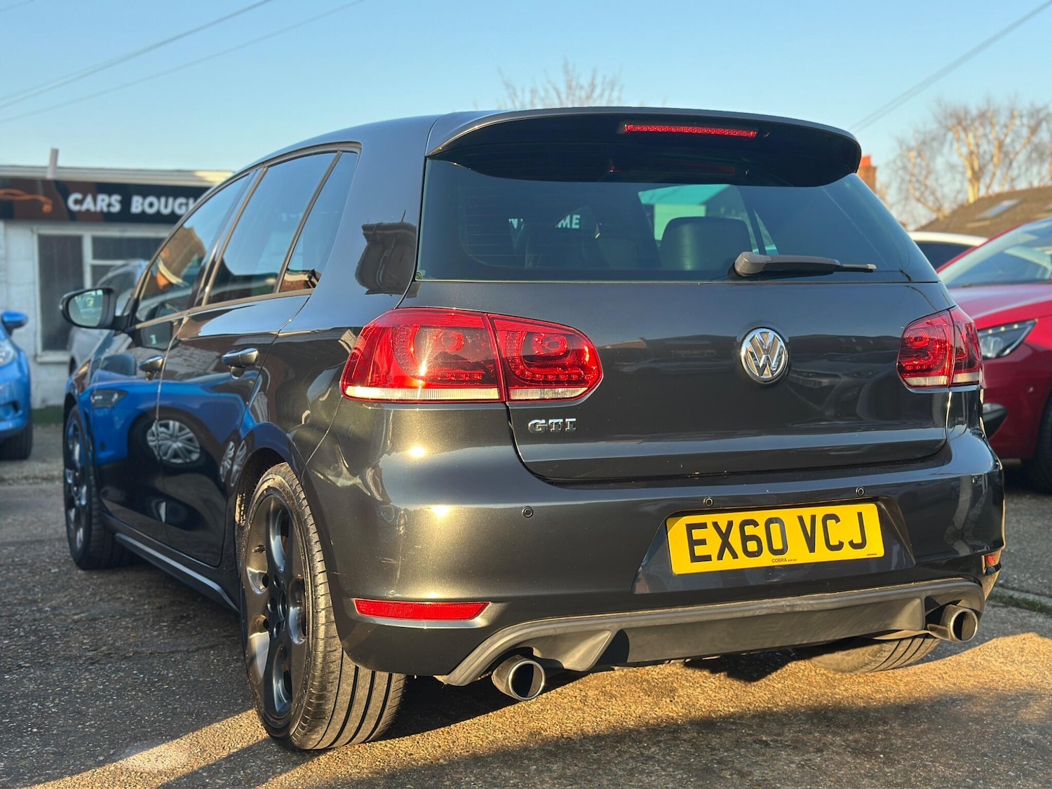 Used Volkswagen Golf 2010 for sale - 77957944: Photo 8