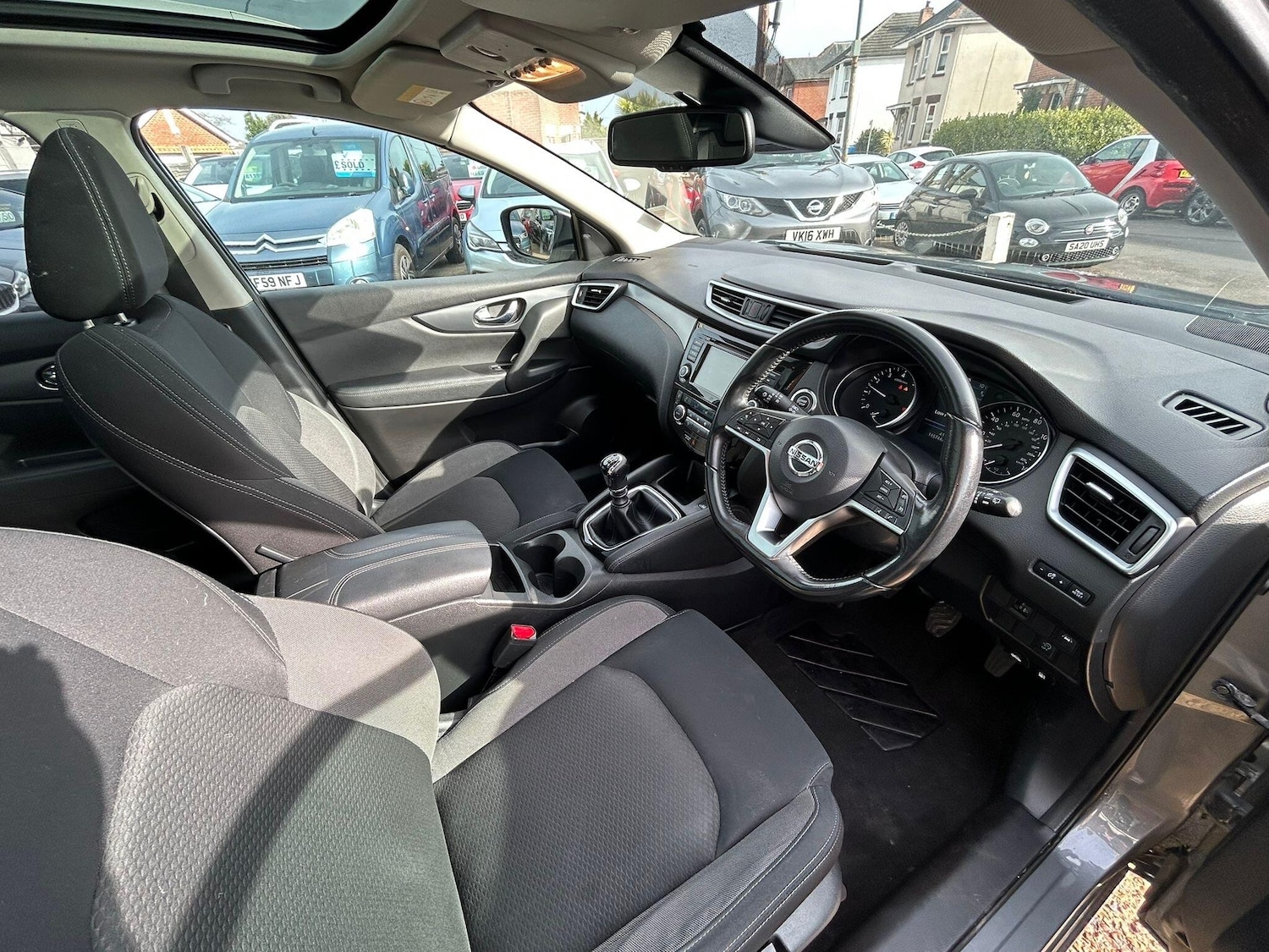 Used Nissan Qashqai for sale - 77882436: Photo 11