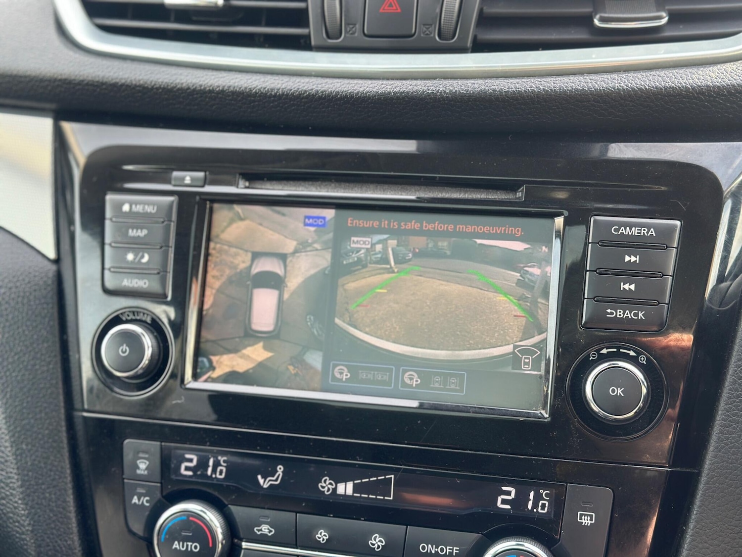 Used Nissan Qashqai for sale - 77882436: Photo 18