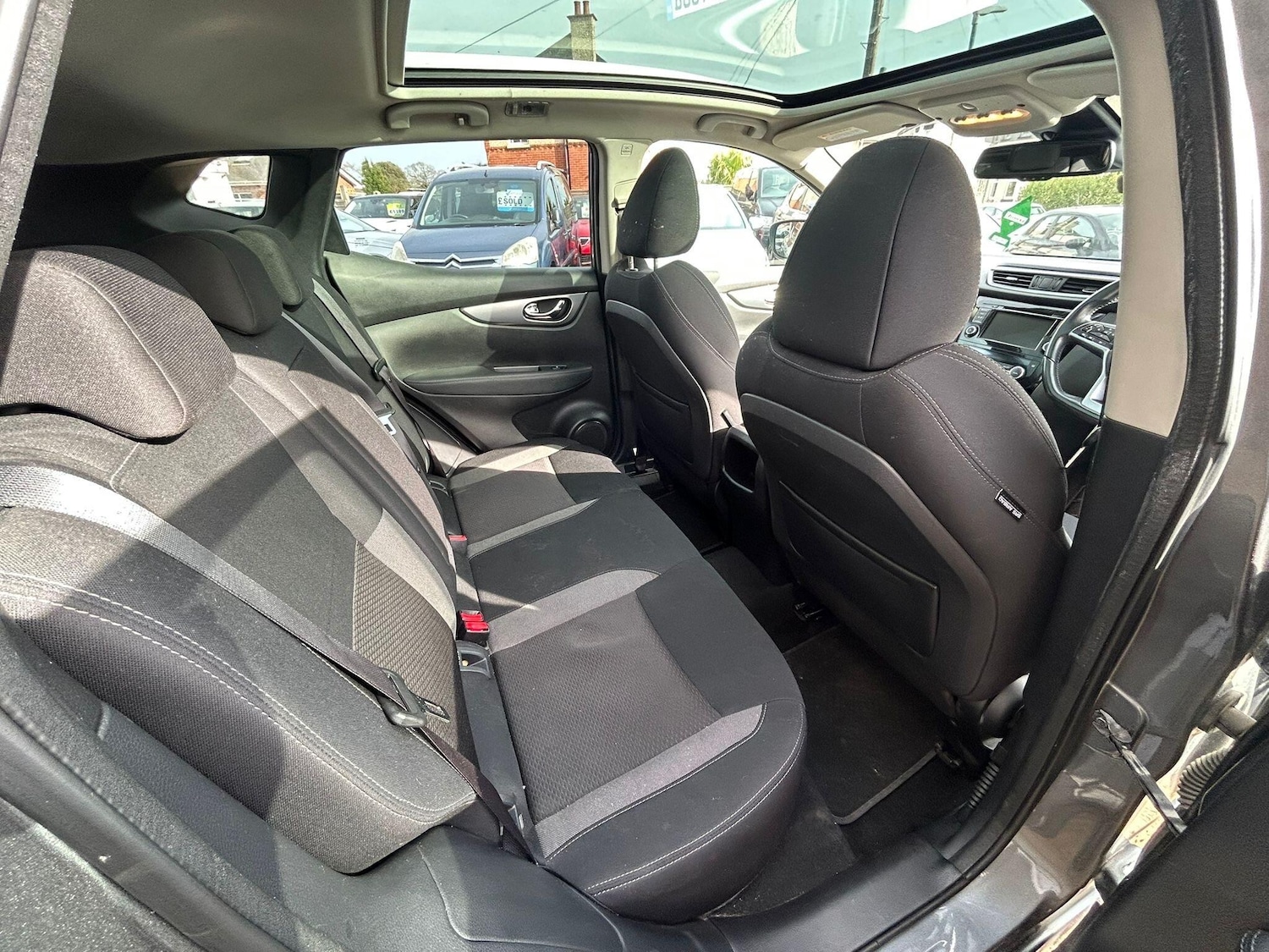 Used Nissan Qashqai for sale - 77882436: Photo 30