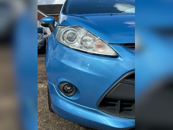 Used Ford Fiesta 2010 for sale - 79440639: Photo