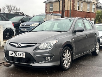 Used Hyundai i30 2010 for sale - 77783279: Photo