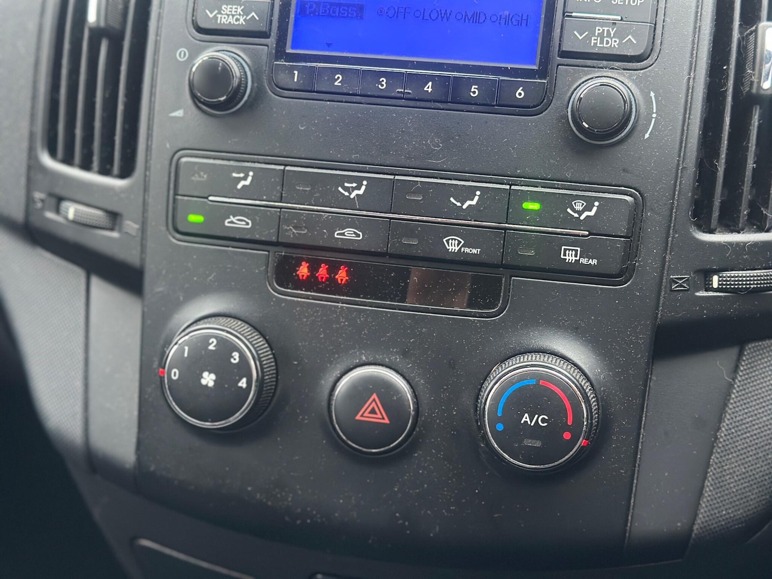 Used Hyundai i30 2010 for sale - 77783279: Photo 9