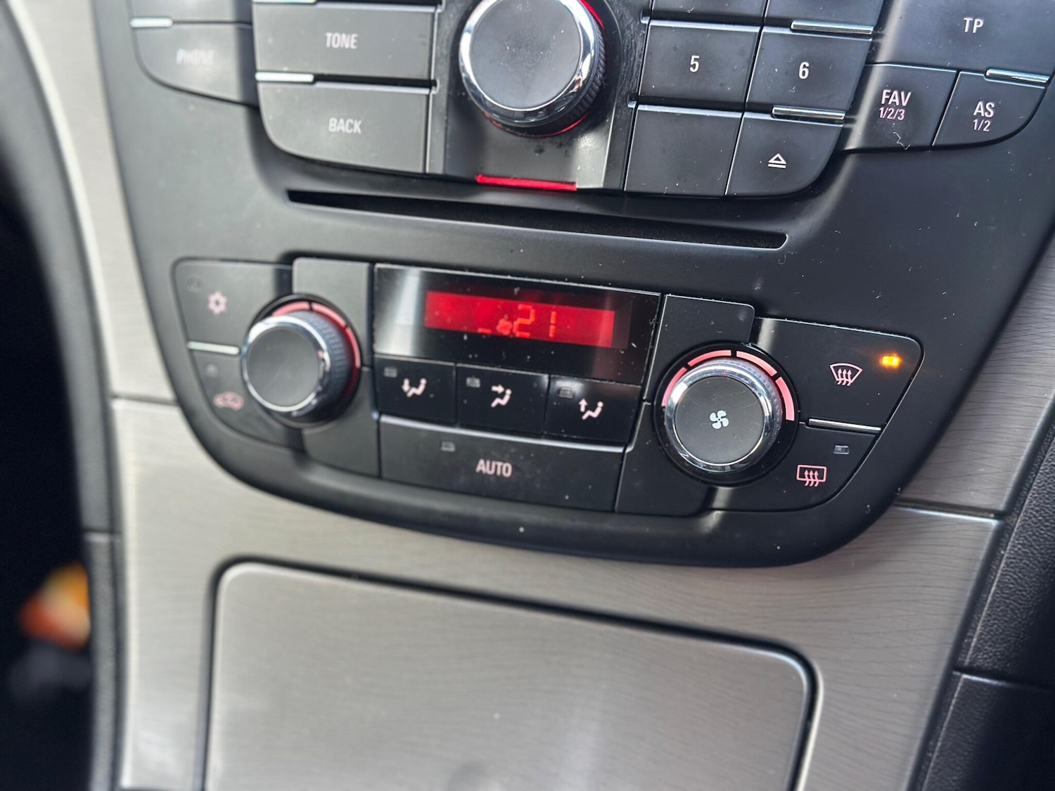 Used Vauxhall Insignia 2013 for sale - 77411802: Photo 18