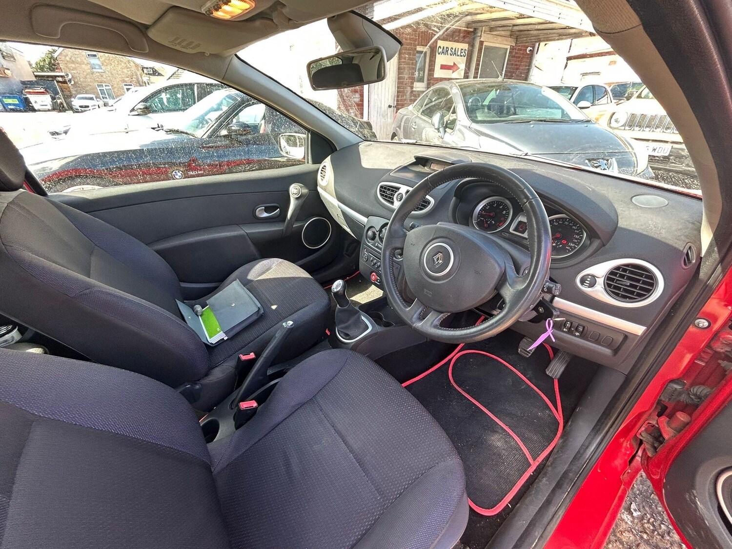 Used Renault Clio for sale - 78214279: Photo 7