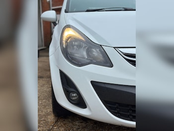 Used Vauxhall Corsa 2014 for sale - 77683822: Photo