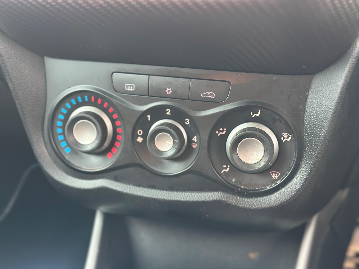 Used Alfa Romeo MiTo 2012 for sale - 76945974: Photo 17