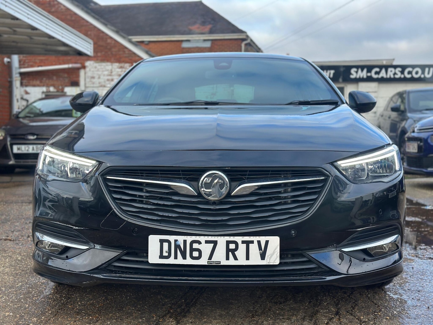 Used Vauxhall Insignia 2017 for sale - 77612446: Photo 2