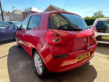 Used Renault Clio 2009 for sale - 78527953: Photo