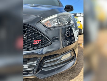 Used Ford Focus 2015 for sale - 78127661: Photo