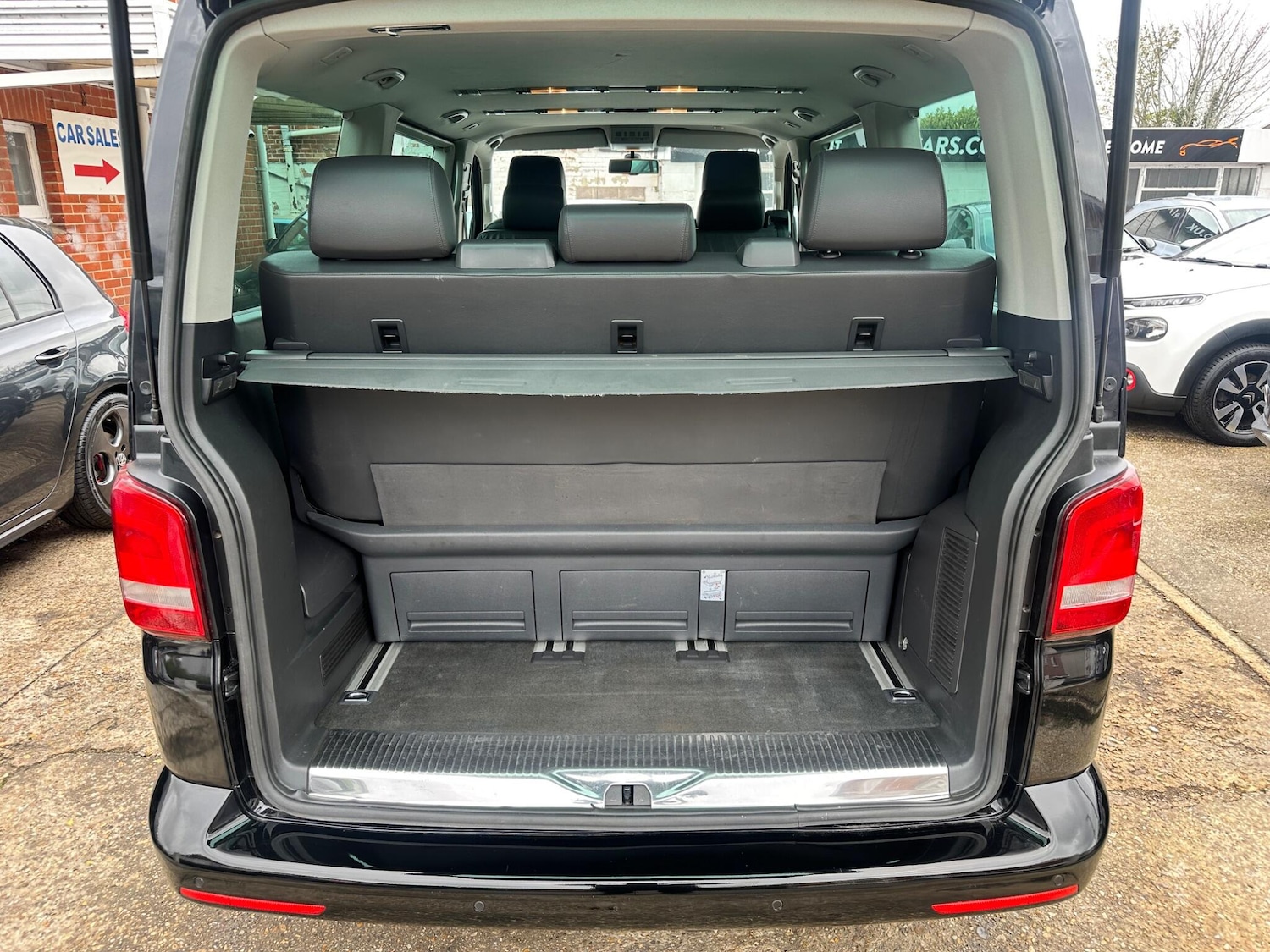 Used Volkswagen Caravelle for sale - 78136421: Photo 8