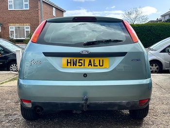 Used Ford Focus 2001 for sale - 78215123: Photo