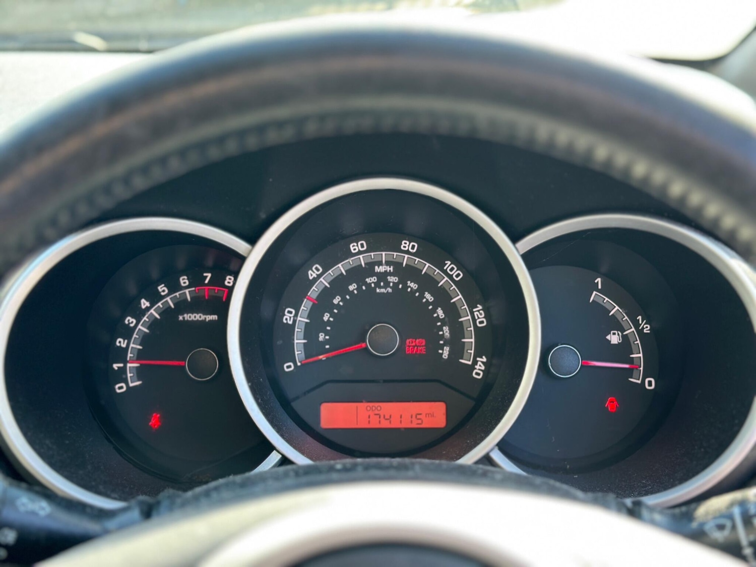 Used Kia Venga 2010 for sale - 78115840: Photo 6