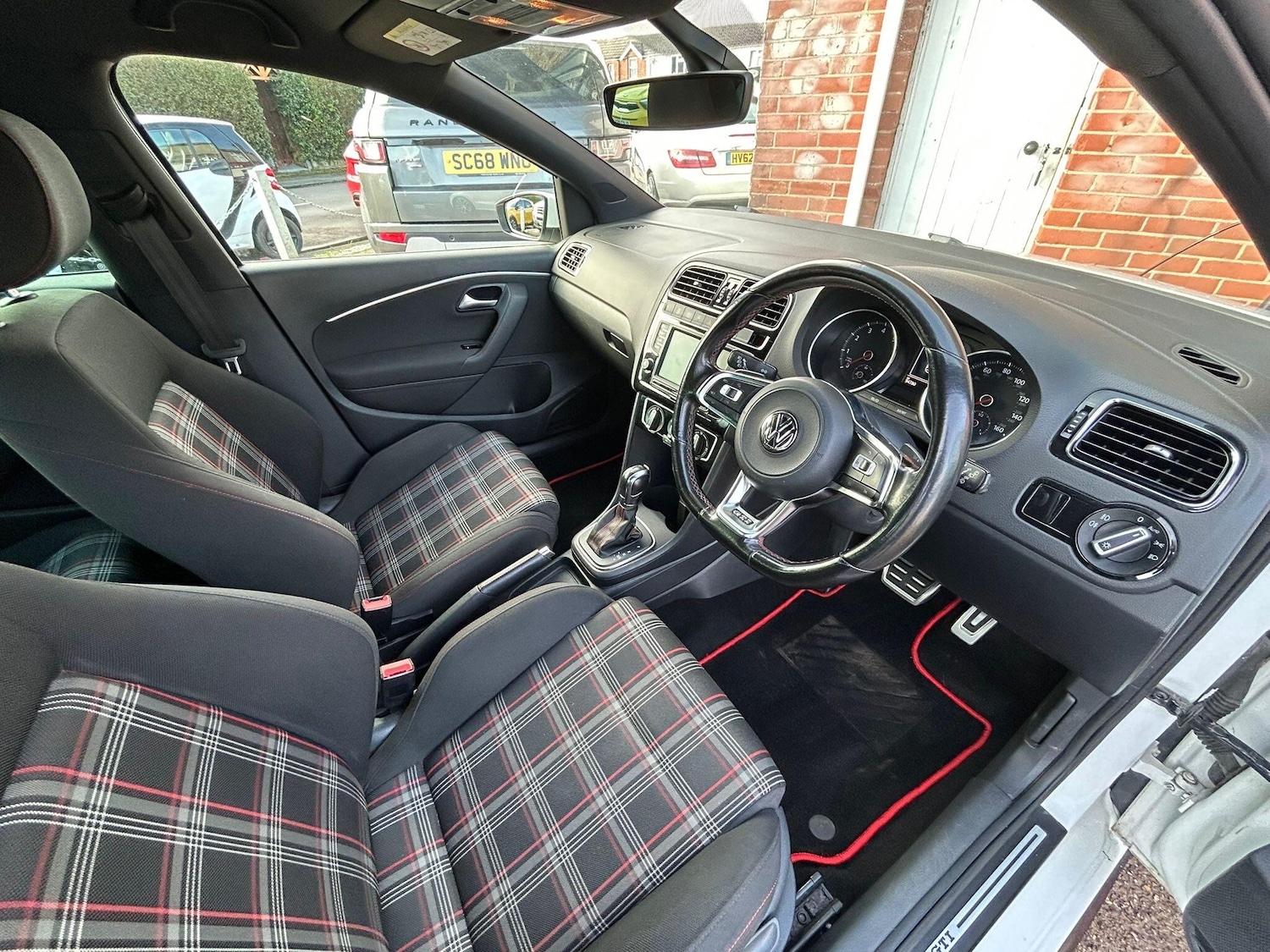 Used Volkswagen Polo 2016 for sale - 77268029: Photo 11