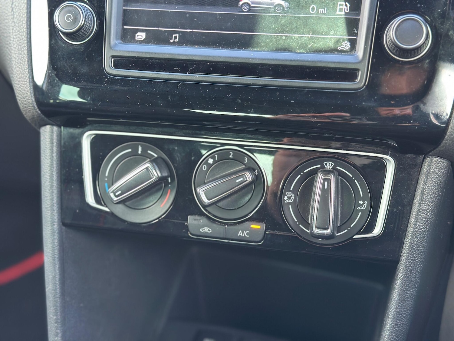 Used Volkswagen Polo 2016 for sale - 77268029: Photo 21