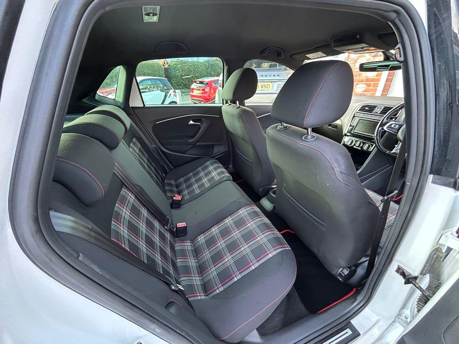 Used Volkswagen Polo 2016 for sale - 77268029: Photo 29