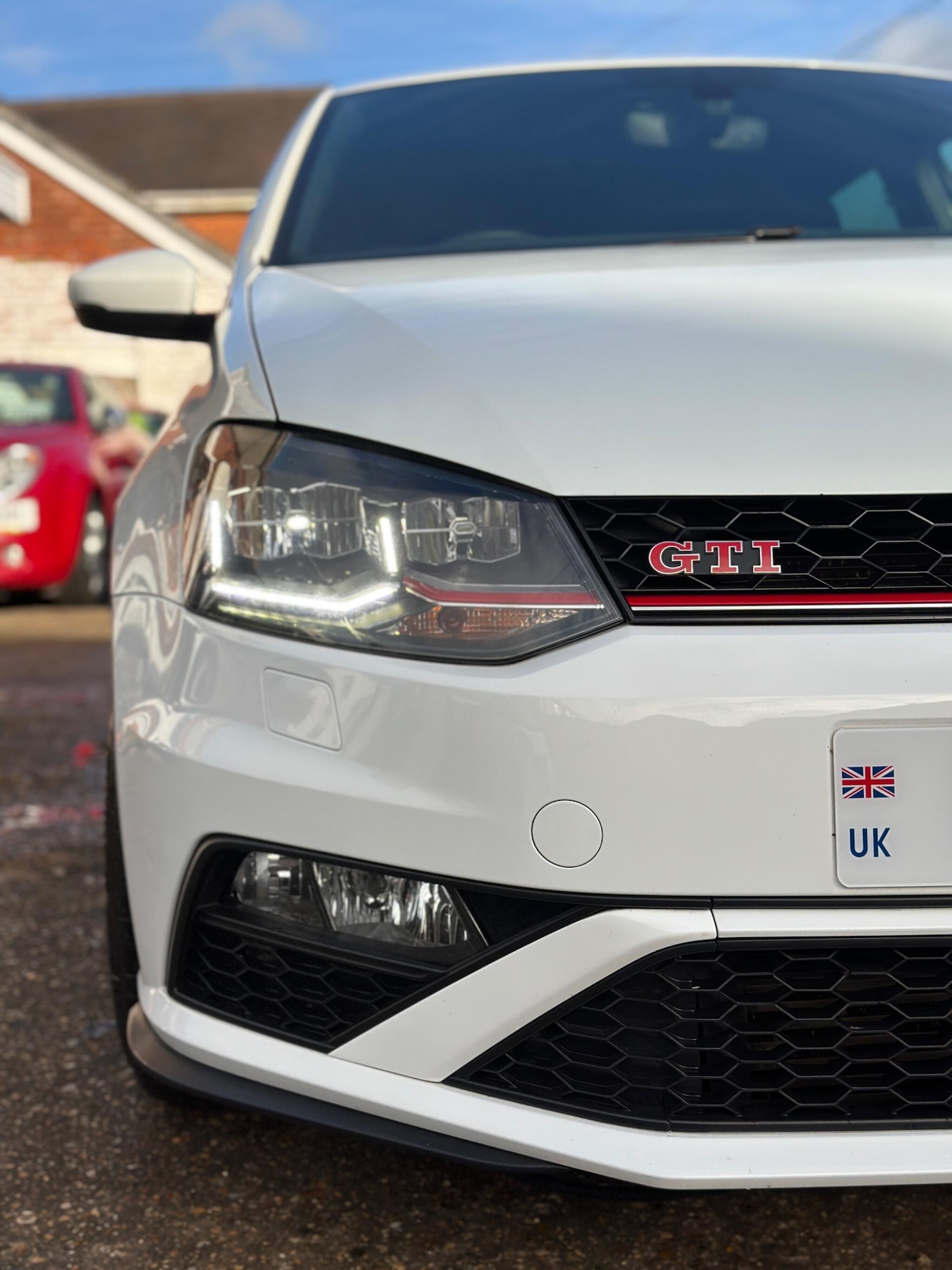 Used Volkswagen Polo 2016 for sale - 77268029: Photo 3