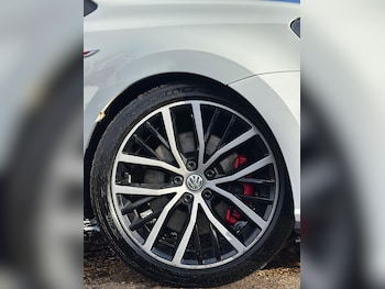 Used Volkswagen Polo 2016 for sale - 77268029: Photo