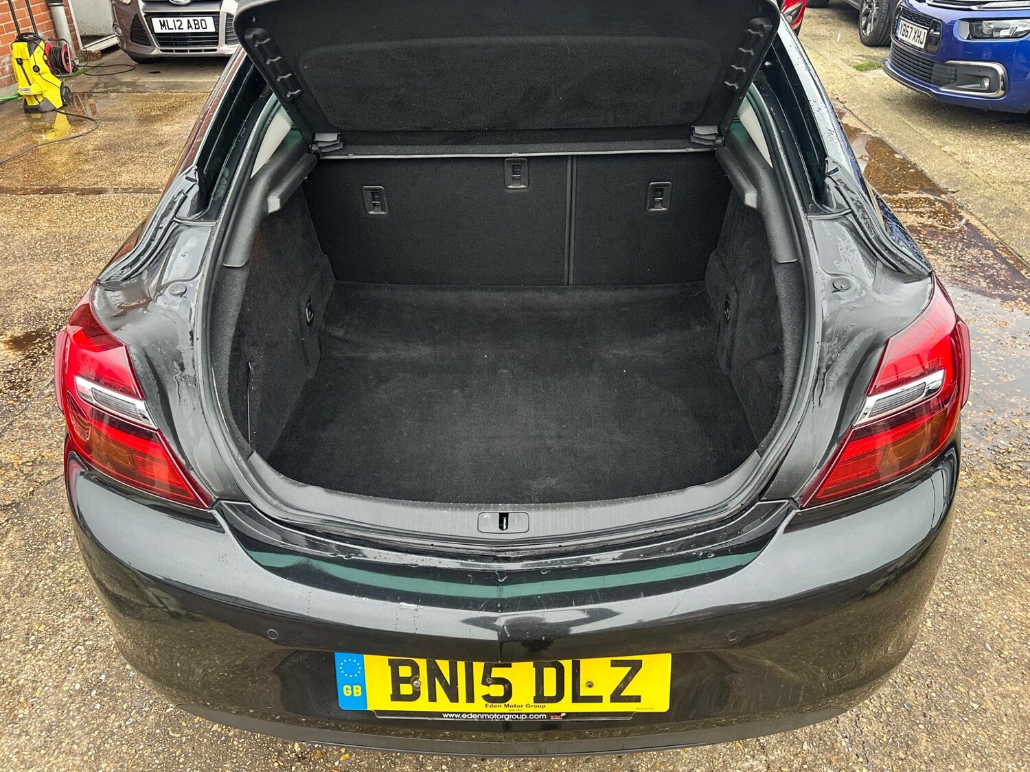 Used Vauxhall Insignia 2015 for sale - 77586050: Photo 7