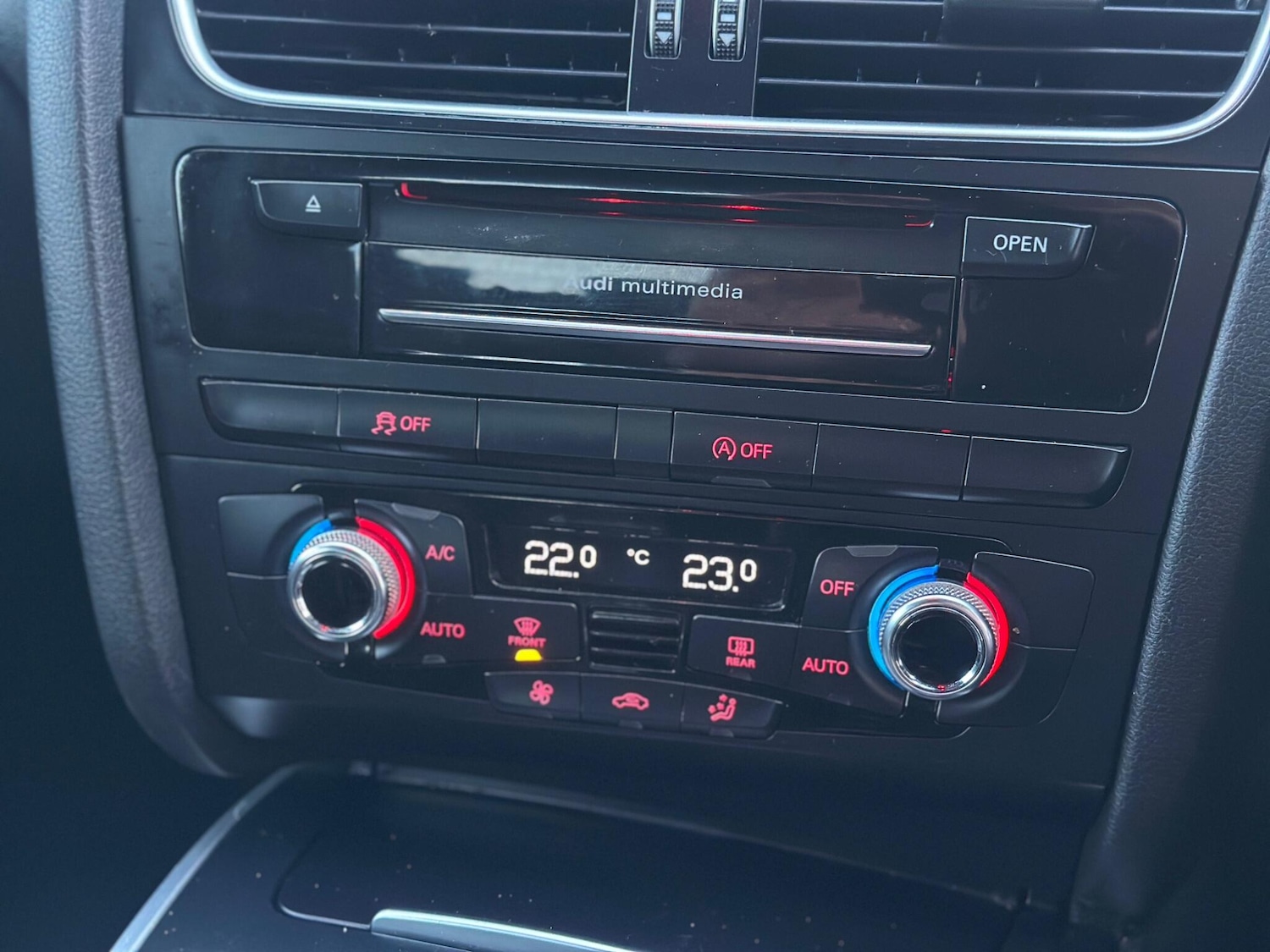 Used Audi A4 2015 for sale - 76964444: Photo 22