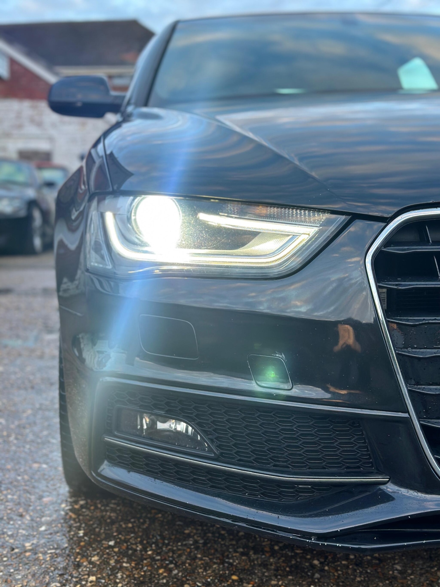 Used Audi A4 2015 for sale - 76964444: Photo 3