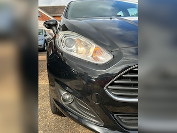 Used Ford Fiesta 2015 for sale - 78648257: Photo