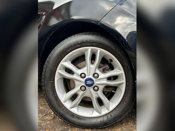 Used Ford Fiesta 2015 for sale - 78648257: Photo