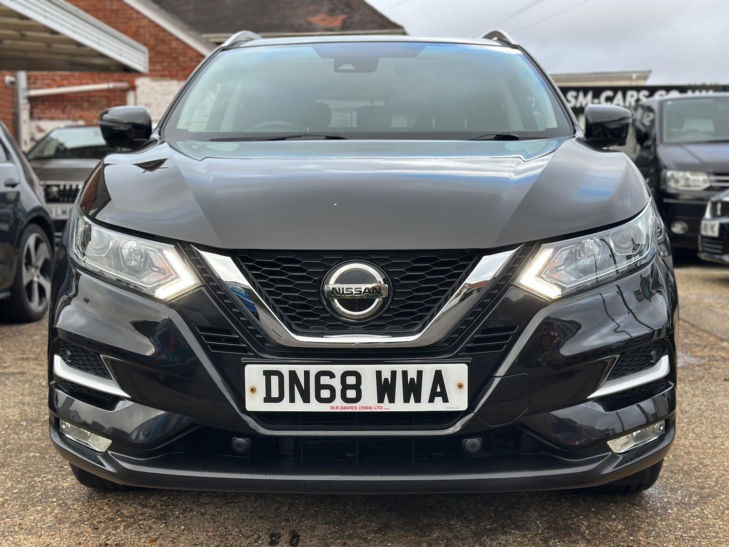 Used Nissan Qashqai 2018 for sale - 76945969: Photo 2