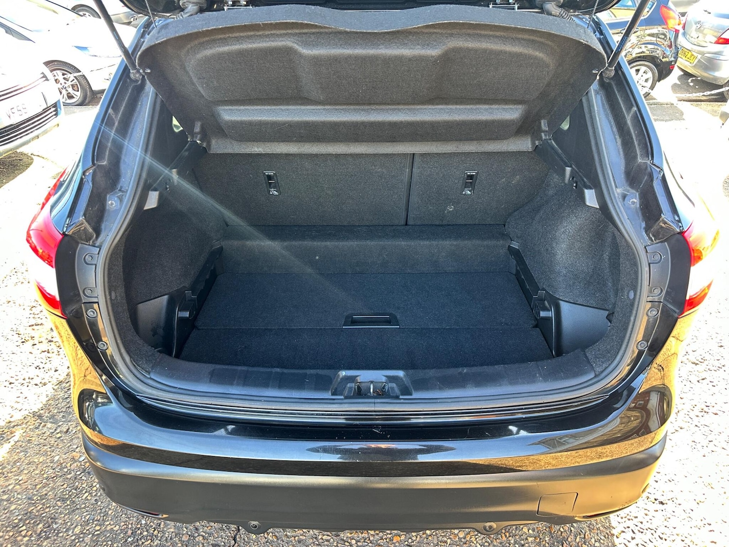 Used Nissan Qashqai for sale - 77724295: Photo 6