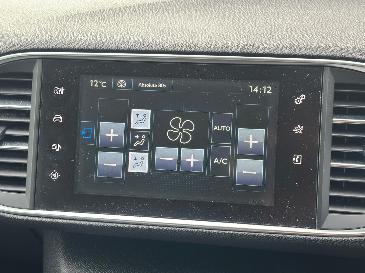 Used Peugeot 308 2015 for sale - 77892151: Photo 16