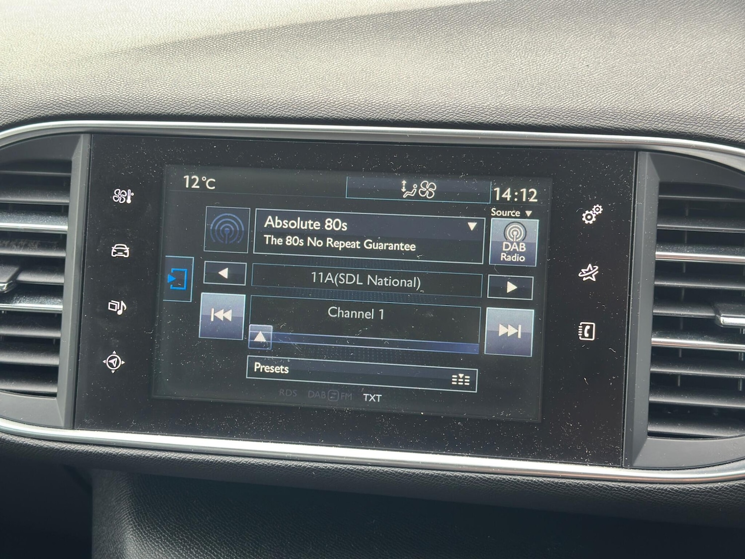 Used Peugeot 308 2015 for sale - 77892151: Photo 17