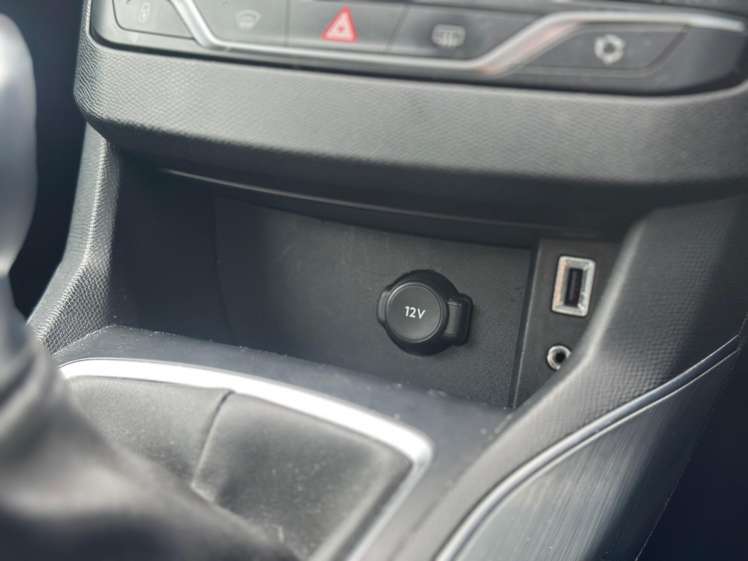 Used Peugeot 308 2015 for sale - 77892151: Photo 19