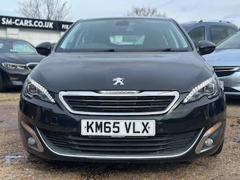 Used Peugeot 308 2015 for sale - 77892151: Photo