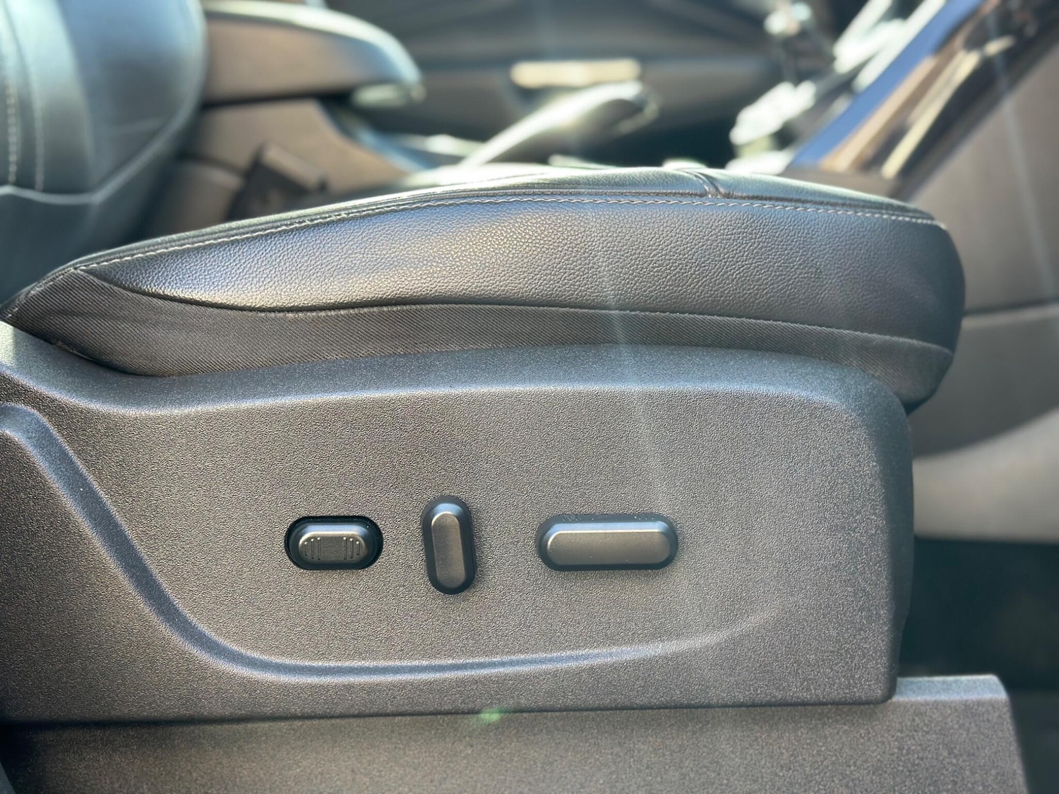 Used Ford Kuga 2015 for sale - 77304831: Photo 28