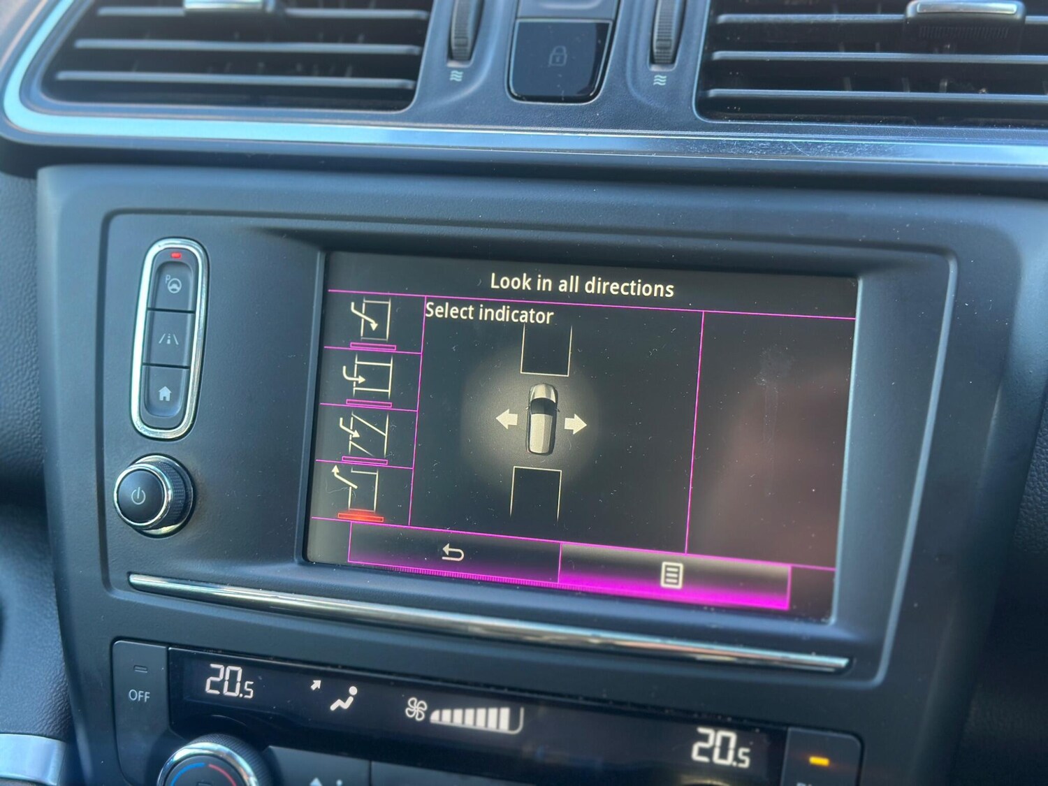 Used Renault Kadjar for sale - 77351935: Photo 19