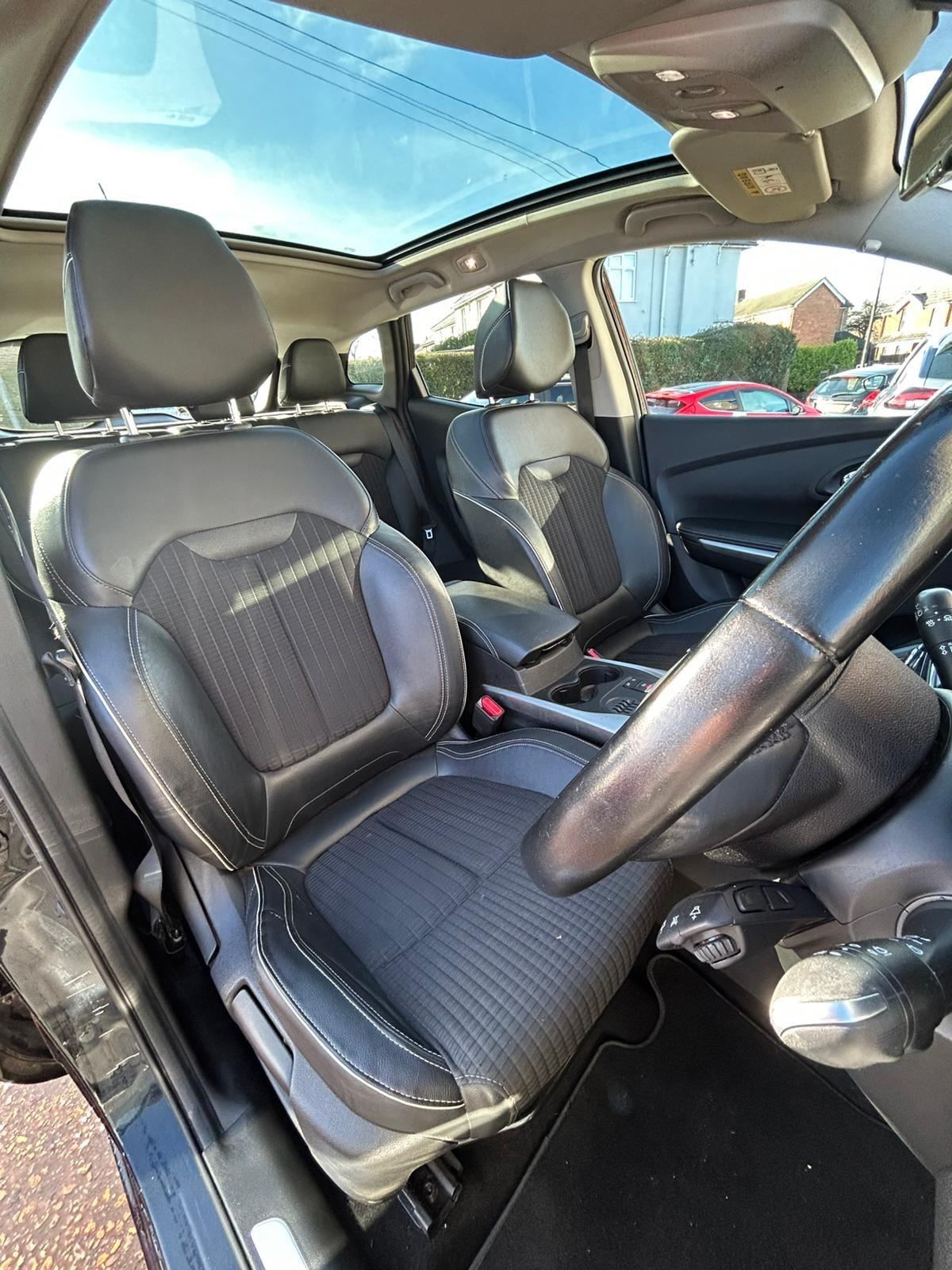 Used Renault Kadjar for sale - 77351935: Photo 28