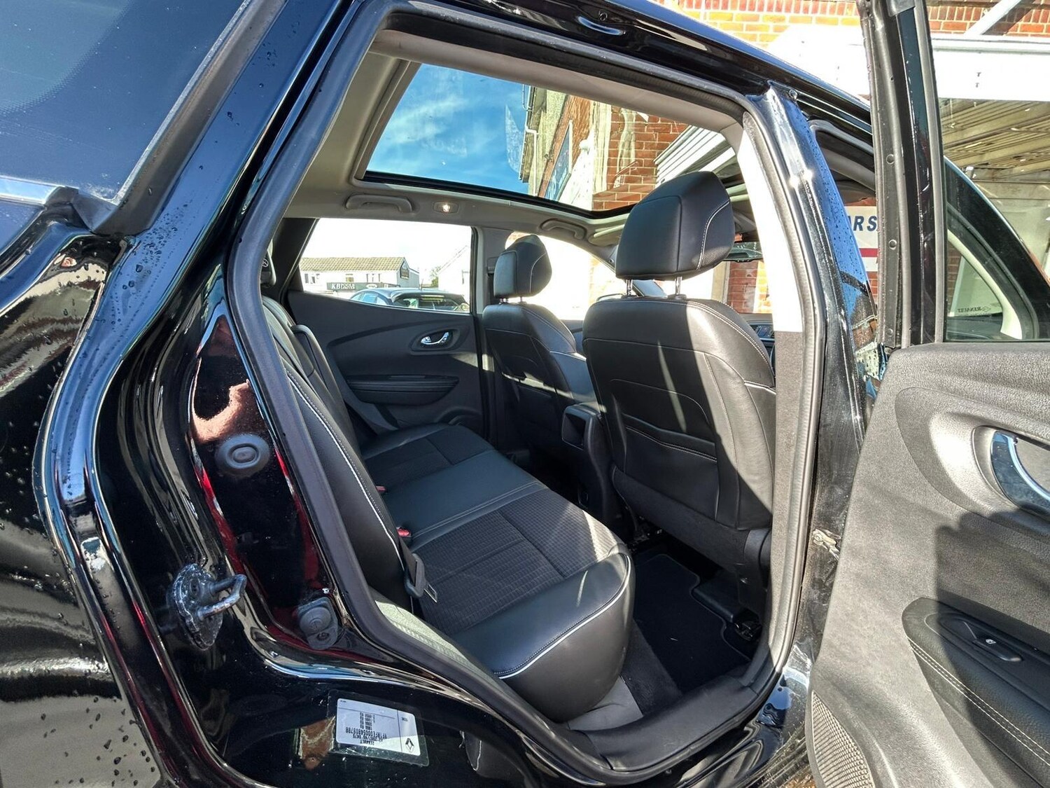 Used Renault Kadjar for sale - 77351935: Photo 34