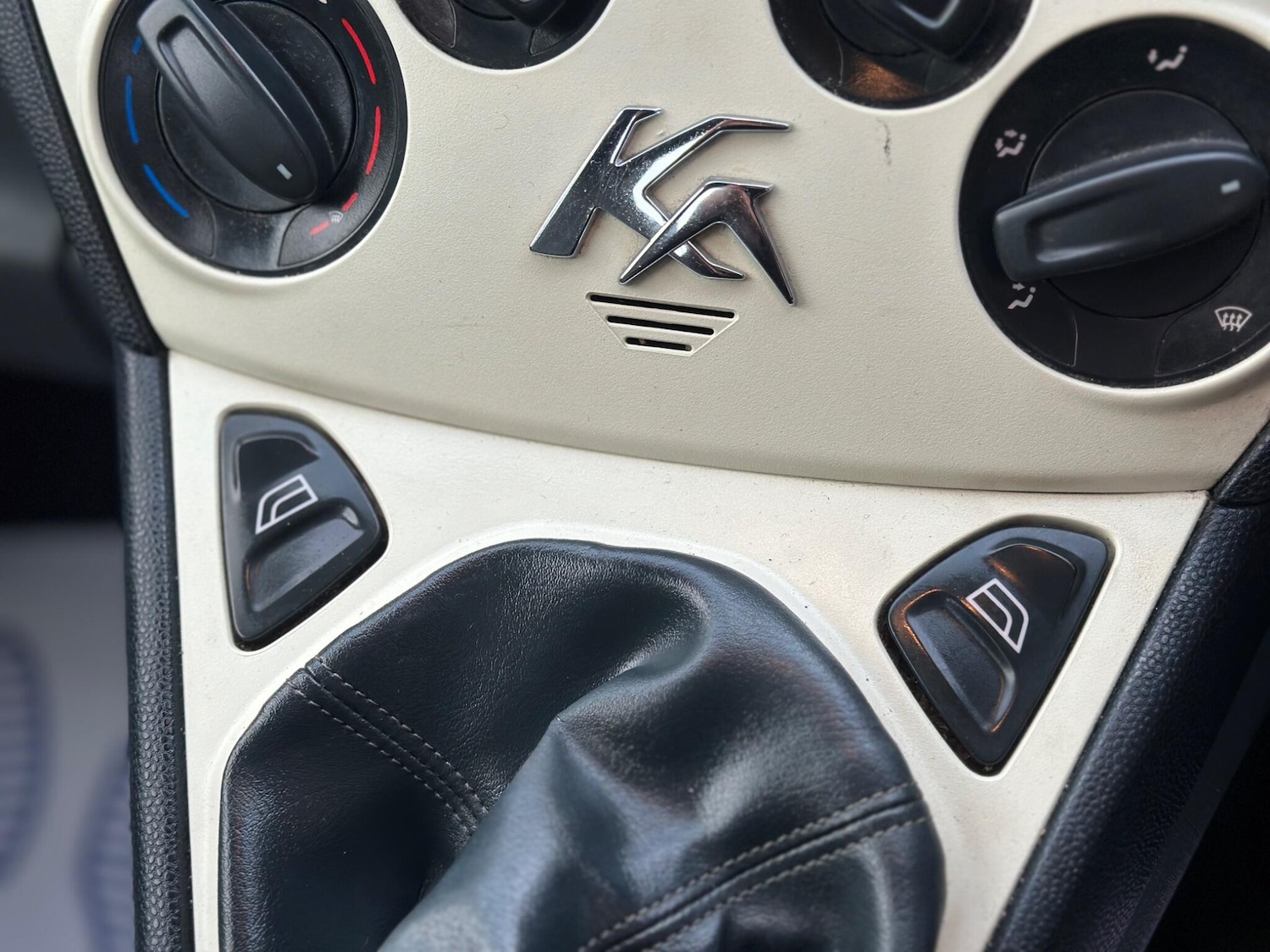 Used Ford Ka 2011 for sale - 76945979: Photo 17