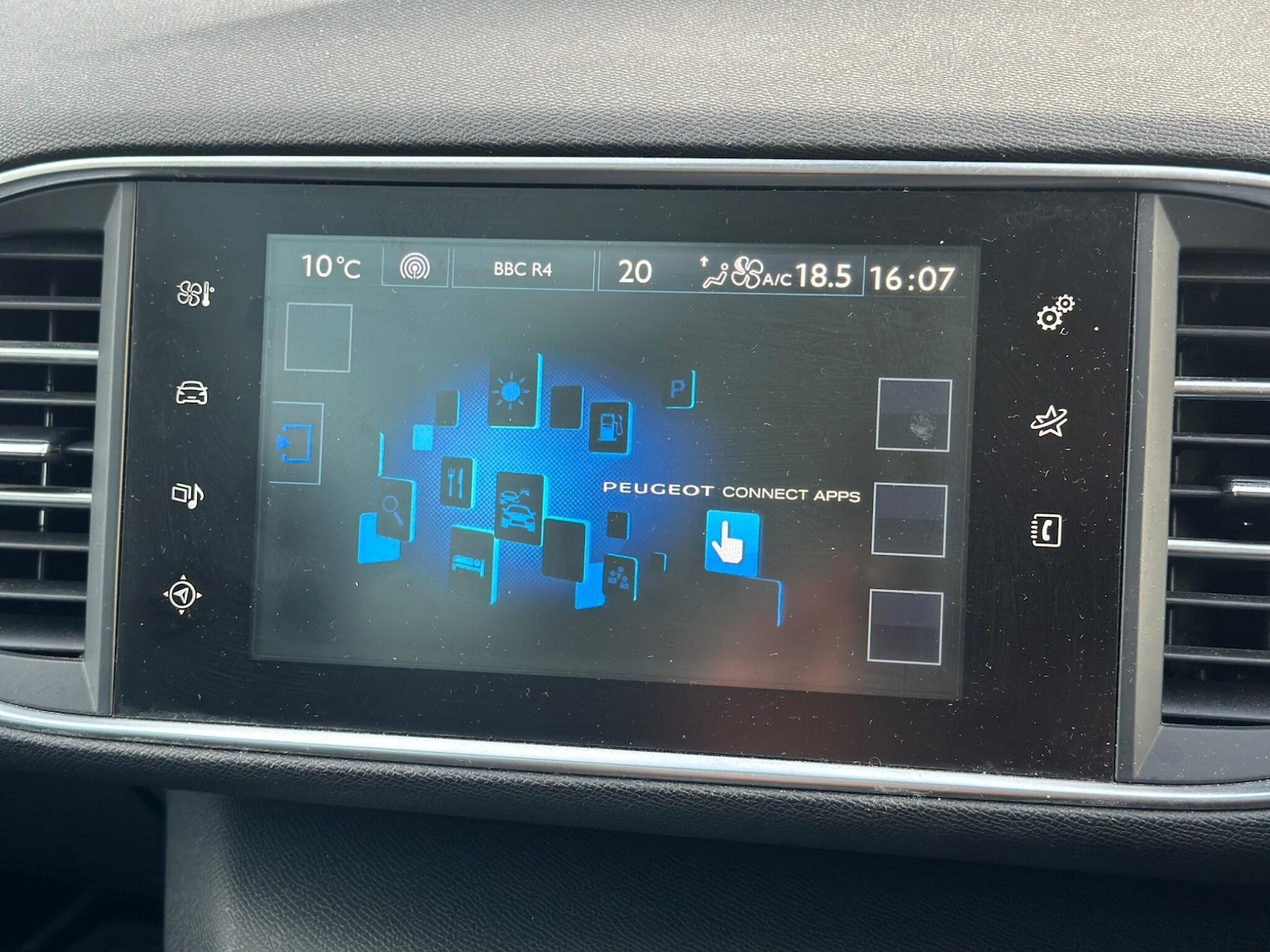 Used Peugeot 308 2014 for sale - 77468130: Photo 17