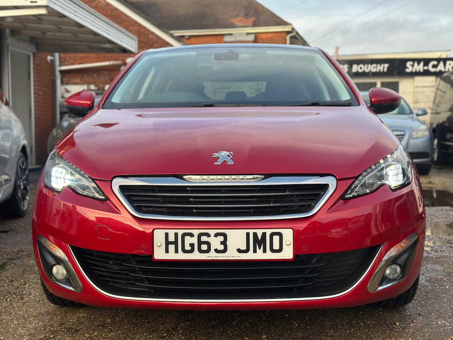 Used Peugeot 308 2014 for sale - 77468130: Photo 2